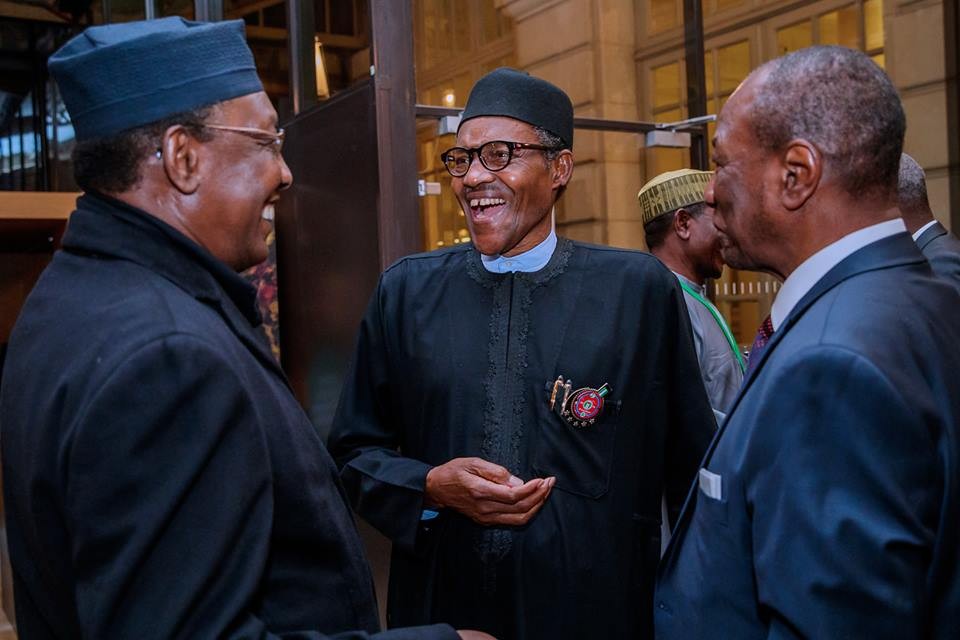 Photos: President Buhari joins world leaders at a dinner hosted by organizers of Paris Peace Forum