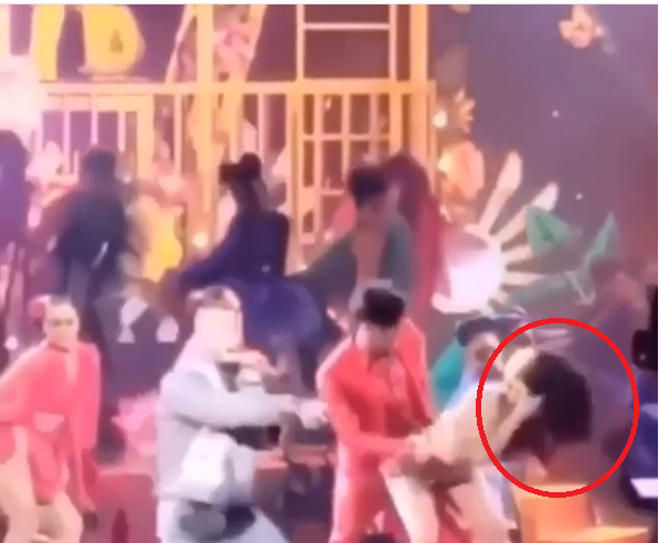 Watch the embarrassing moment Cardi B