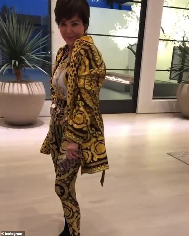 Kris Jenner rocks K Versace ensemble for Thanksgiving dinner in Palm Springs (Photos)