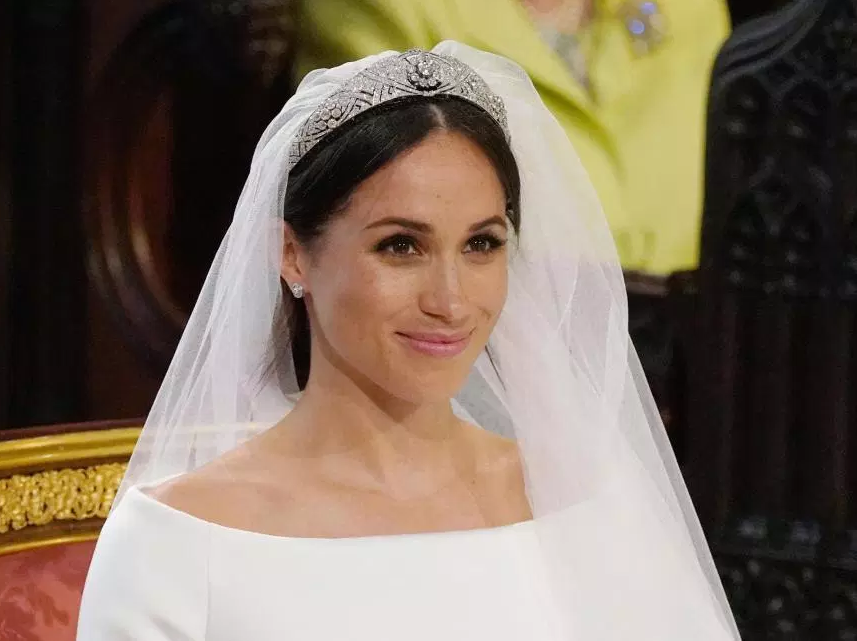 Meghan Markle allegedly left Kate Middleton in tears over her strict demands for Princess Charlotte?s bridesmaid?s dress