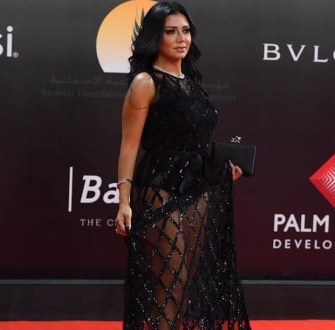 Egyptian actress,?Rania Youssef to face trial for wearing a?revealing dress to the Cairo Film Festival