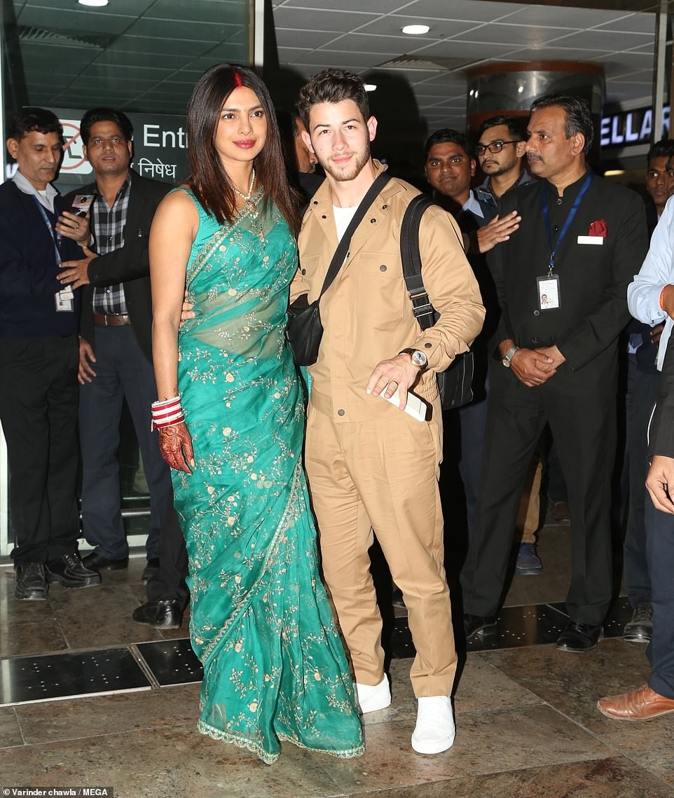 Newlyweds Priyanka Chopra and Nick arrive in style to celebrate another wedding reception in Delhi (Photos)