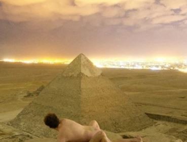 Danish photographer sparks?outrage in Egypt after photos of him having sex on?the Great Pyramid of Giza circulated on social media (18+)