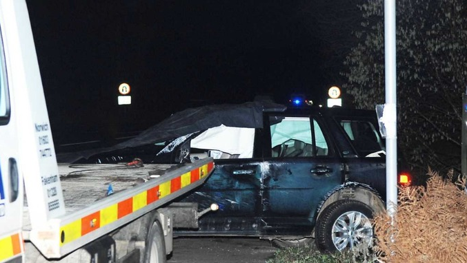 Prince Philip, 97, involved in a car crash in Sandringham (photos)