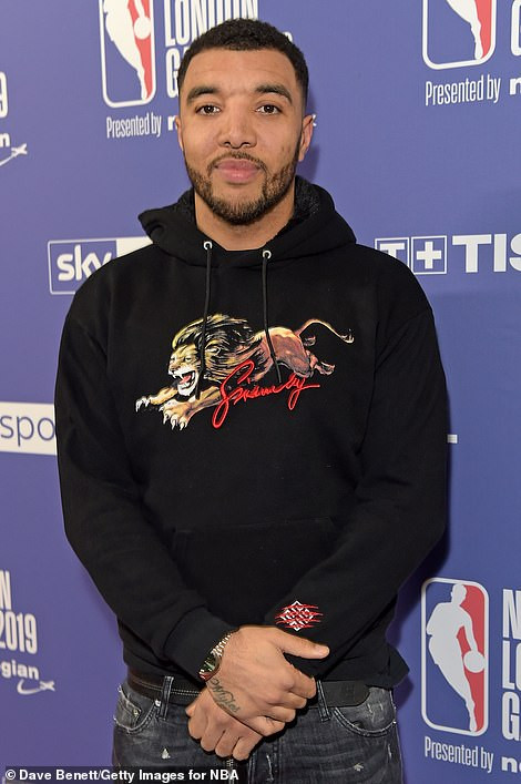 Arsenal and Chelsea football stars storm the O2 Arena in expensive designer wears to watch a basketball clash?(Photos)