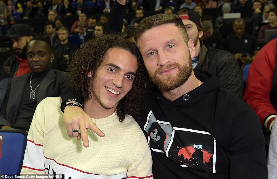 Arsenal and Chelsea football stars storm the O2 Arena in expensive designer wears to watch a basketball clash?(Photos)