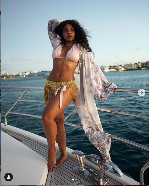 Ageless Ashanti, 38, shares makeup-free photos as she poses in sexy bikini (Photos)