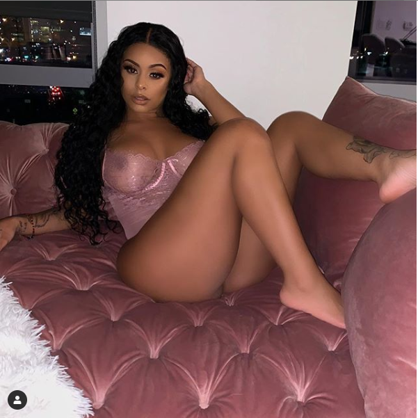 Alexis Skyy flaunts her nipples and curvy backside in sexy lingerie (Photos)