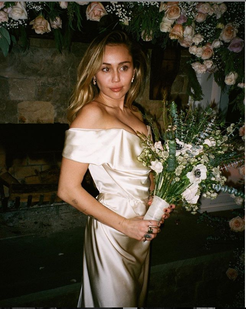 Miley Cyrus shares never-seen-before photos from her wedding to Liam Hemsworth on Happy Valentine