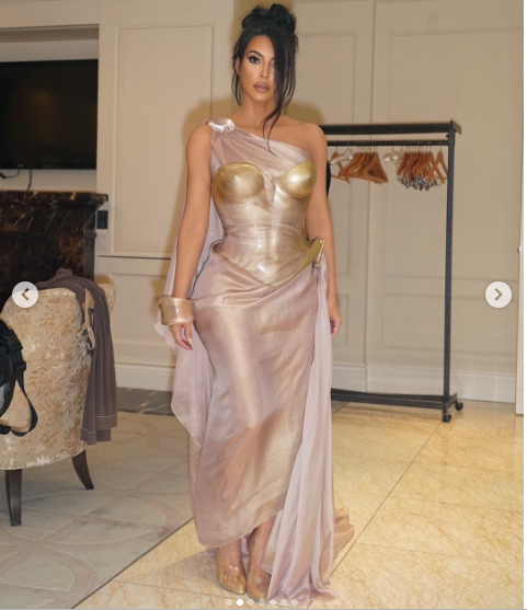 Kim Kardashian rocks stunning Thierry Mugler dresses to his Exhibit Opening Party in Montreal (Photos)