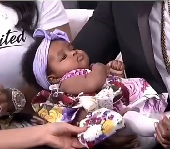 Remy Ma and Papoose finally show off their daughter