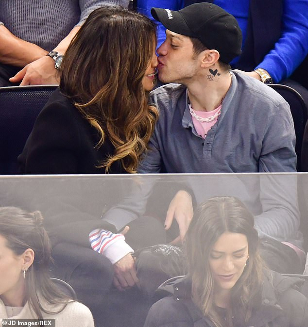 Kate Beckinsale, 45, and Pete Davidson, 25, confirm romance by passionately kissing in the stands at hockey game (Photos)