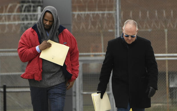 R. Kelly released from jail for the second time after another person paid child support to his ex-wife on his behalf (Photo/Video)