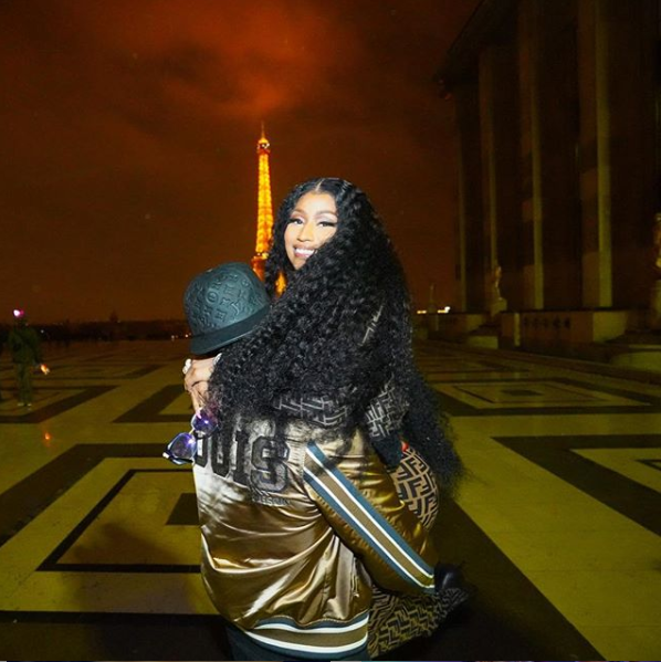 Nicki Minaj shares loved-up photos with her man as they pose together in?front of the Eiffel Tower?