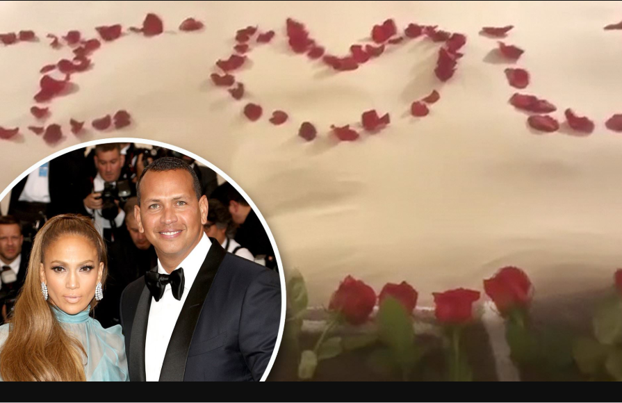 Alex Rodriguez shows off decorated bed with roses where he proposed to Jennifer Lopez (Photos)