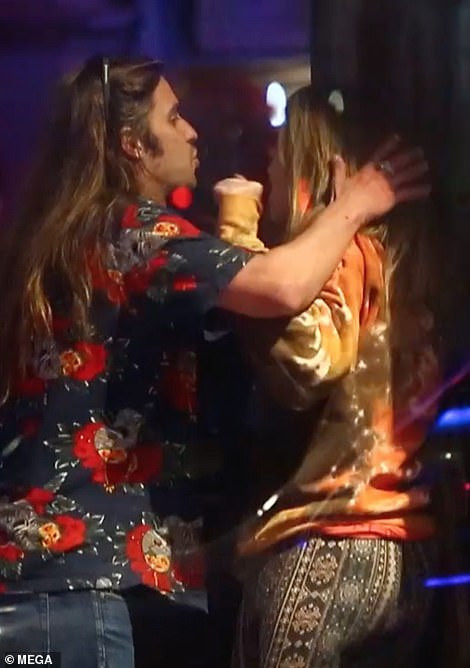 Paris Jackson breaks down in tears after getting into heated argument with her rocker boyfriend (Photos)