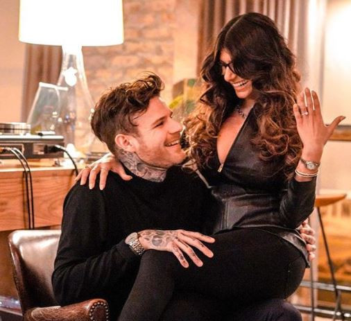 Social media goes wild as former Lebanese pornstar, Mia Khalifa gets engaged to her longtime boyfriend, Robert Sandberg