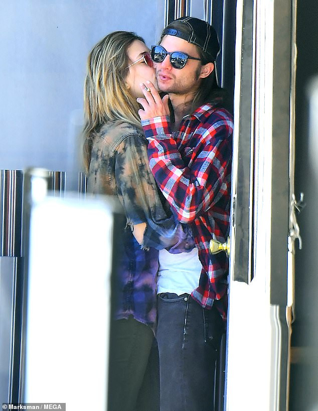 Paris Jackson packs on the PDA with beau Gabriel Glenn after denying attempted suicide reports (Photos)