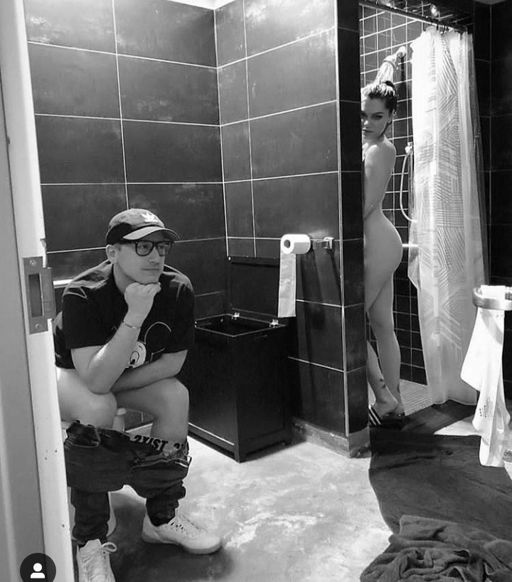 Jessie J shares naked photo of herself in the shower with her male hairstylist and boyfriend Channing Tatum replies