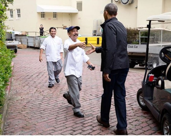 Former White House photographer shares never-before-seen photo of Barack Obama to show a side of him few people ever saw