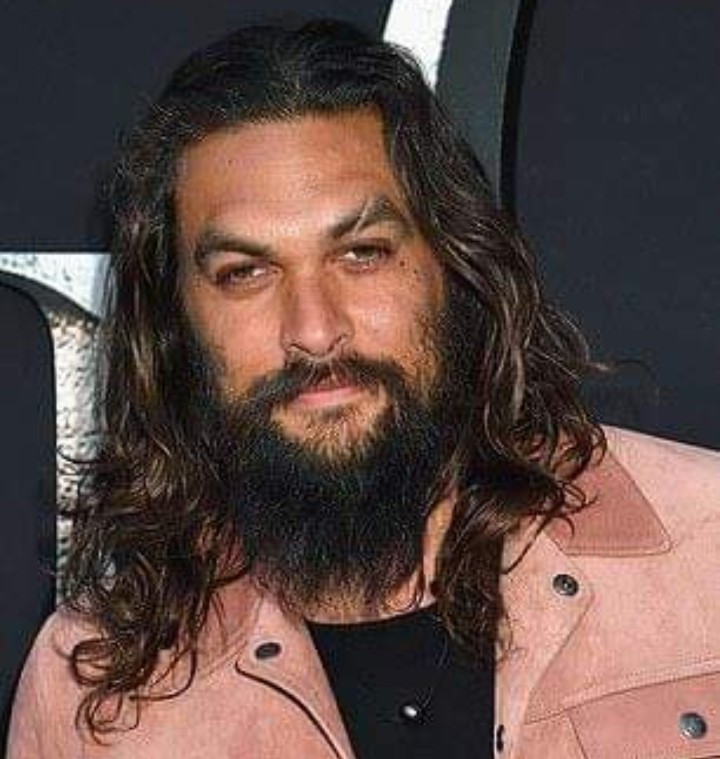 Fans distraught as Jason Momoa shaves off his famous beard which he had on for 7 years (photos/video)