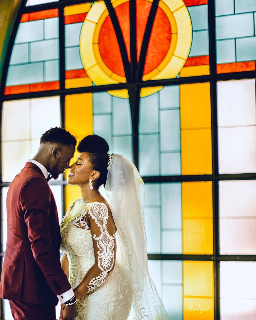 Super Eagles midfielder, Wilfred Ndidi shares lovely photos from his white wedding 