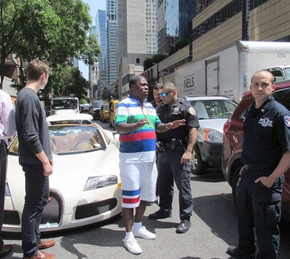 American actor,?Tracy Morgan gets in an accident barely 15-minutes after buying a?$2 Million Bugatti
