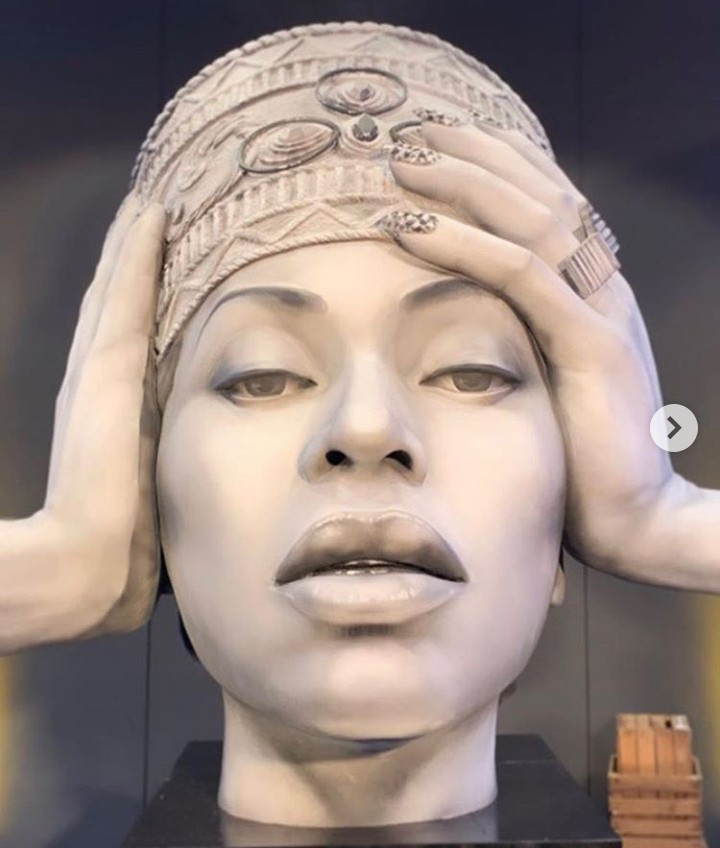 "Bey who?" Fans are not impressed with statue of Beyonce unveiled in Berlin