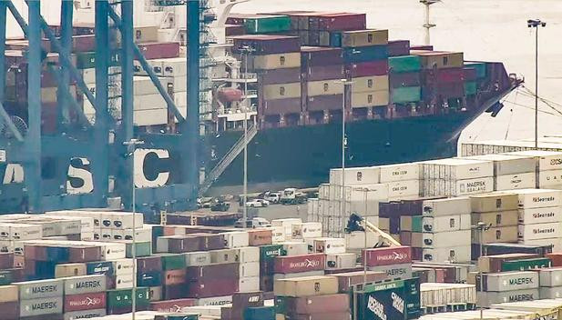 More than 16 tons of cocaine worth Billion Dollars seized in Philadelphia raid?(Photos)