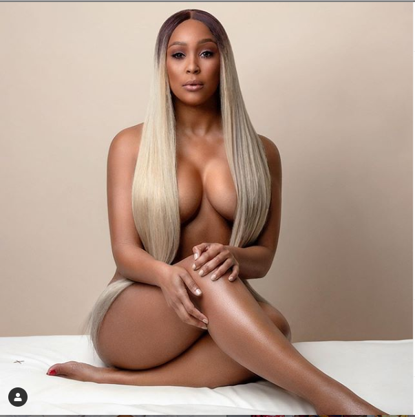 South African actress, Minnie Dlamini poses completely naked to celebrates her curvy body (Photo)