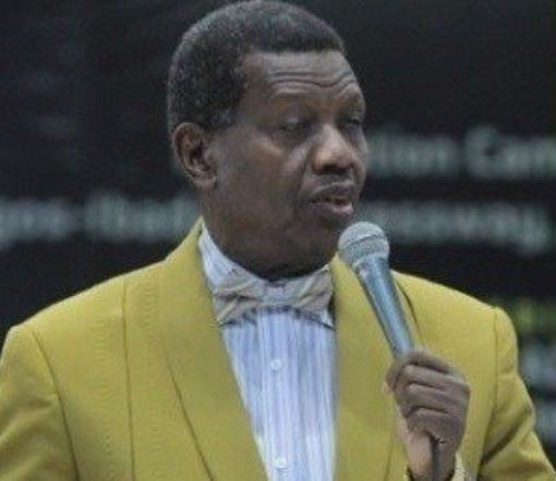 Nigerians applaud Pastor Adeboye for his