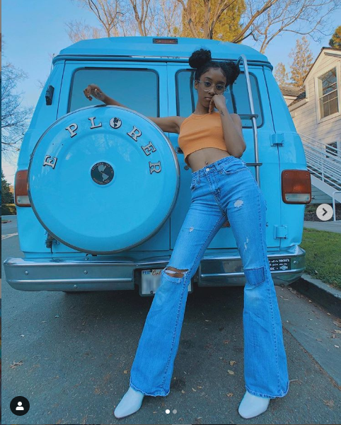 Meet Jennelle Eliana, the stylish 19-year-old girl who lives in a van (Photos)