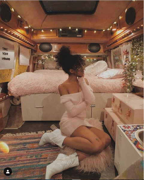 Meet Jennelle Eliana, the stylish 19-year-old girl who lives in a van (Photos)