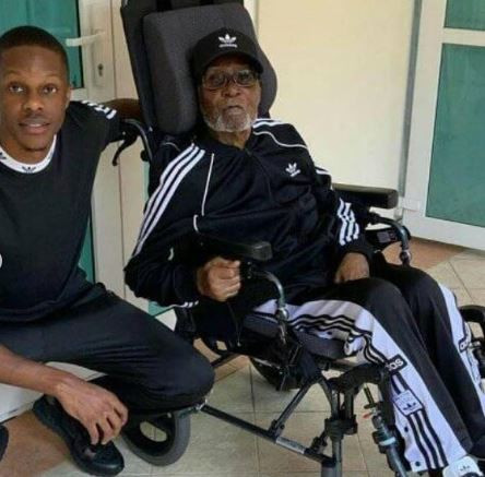 Check out new photos of? 95-year-old Robert Mugabe, Zimbabwe