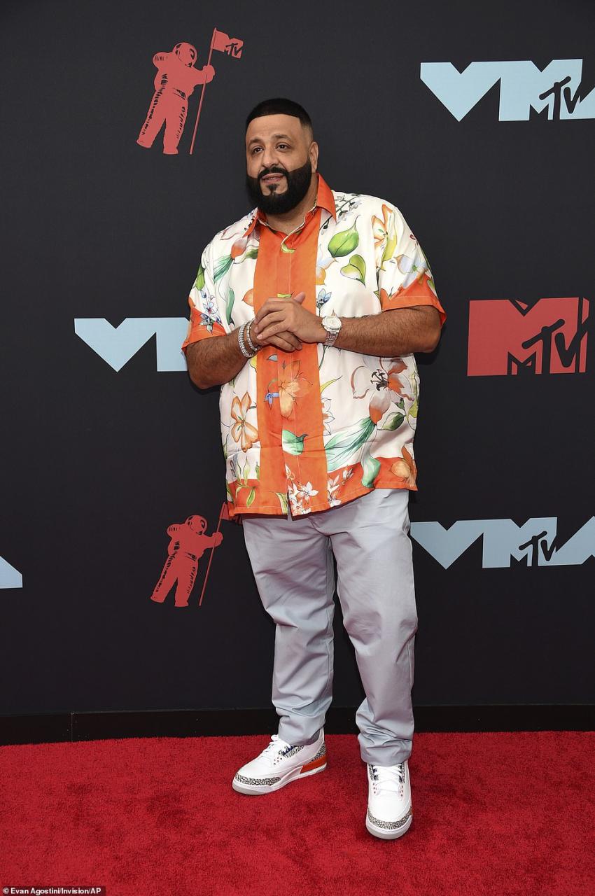 Red carpet photos from the MTV Video Music Awards