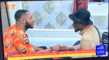#BBNaija Omashola bursts into tears as he recounts how he lost his ex-girlfriend due to his bad behavior (video)