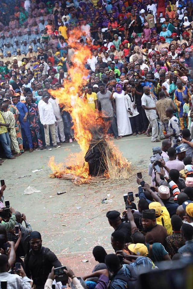 Ogun Masquerade, Danafojura, set on fire at an event (watch video)
