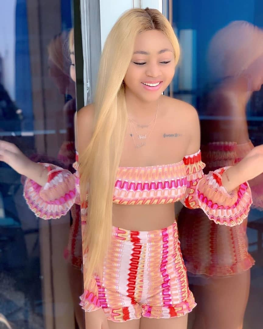 Regina Daniels shows off midriff in sexy new photos
