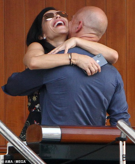  Jeff Bezos, 55, and Lauren Sanchez, 49, put on public display of affection as they kiss & cuddle during a trip to Venice (Photos)