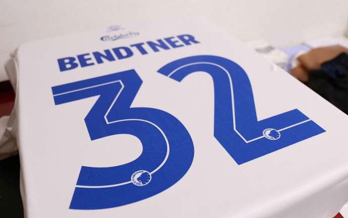 FC Copenhagen sell out all home jersey and their website crashed after signing ex-Arsenal star Nicklas Bendtner