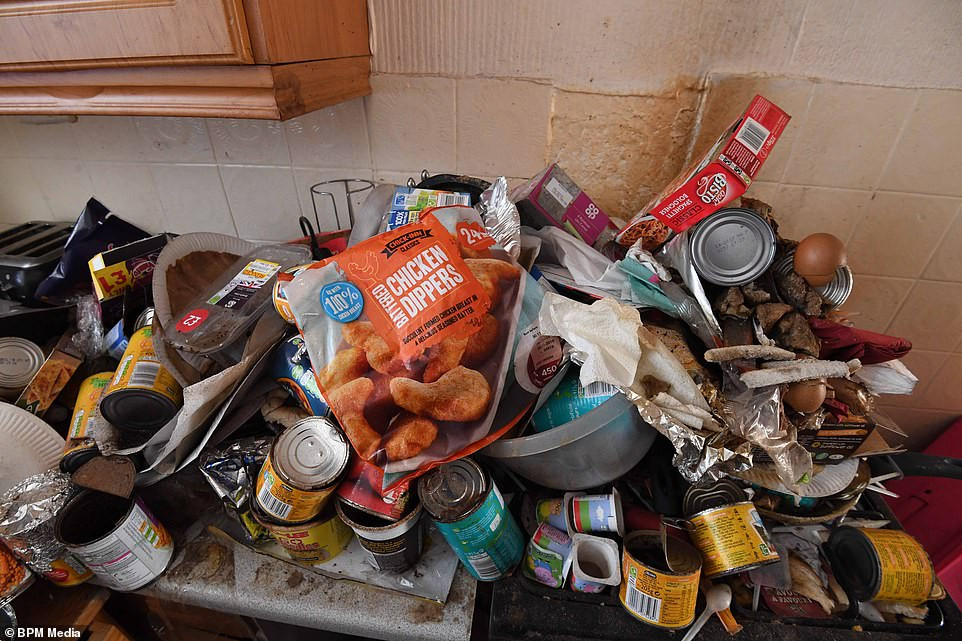 See what tenant did at her apartment before packing out from her landlord