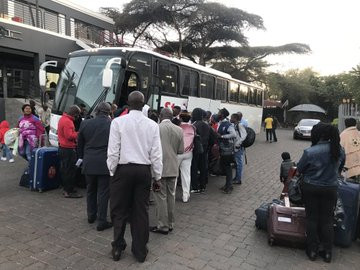 Xenophobia: 320 Nigerians spotted heading to the airport for their flight back to Nigeria (Photos/Video)