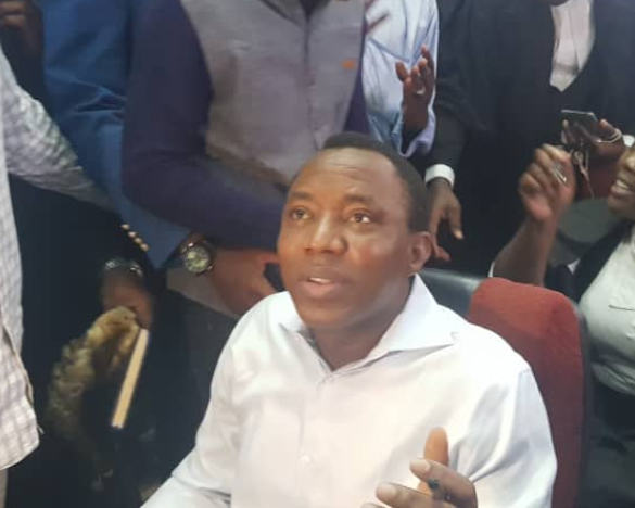 First photos of Omoyele Sowore in court today during his arraignment for?treason and terrorism by DSS