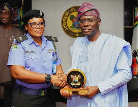 Governor Sanwo-Olu honours kind-hearted police officer who used personal resources to save robbery victim (photos)