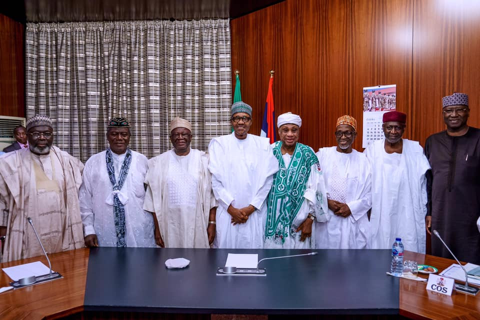 President Buhari hosts former ministers who served in his military administration from 1984 to 1985 (Photos)