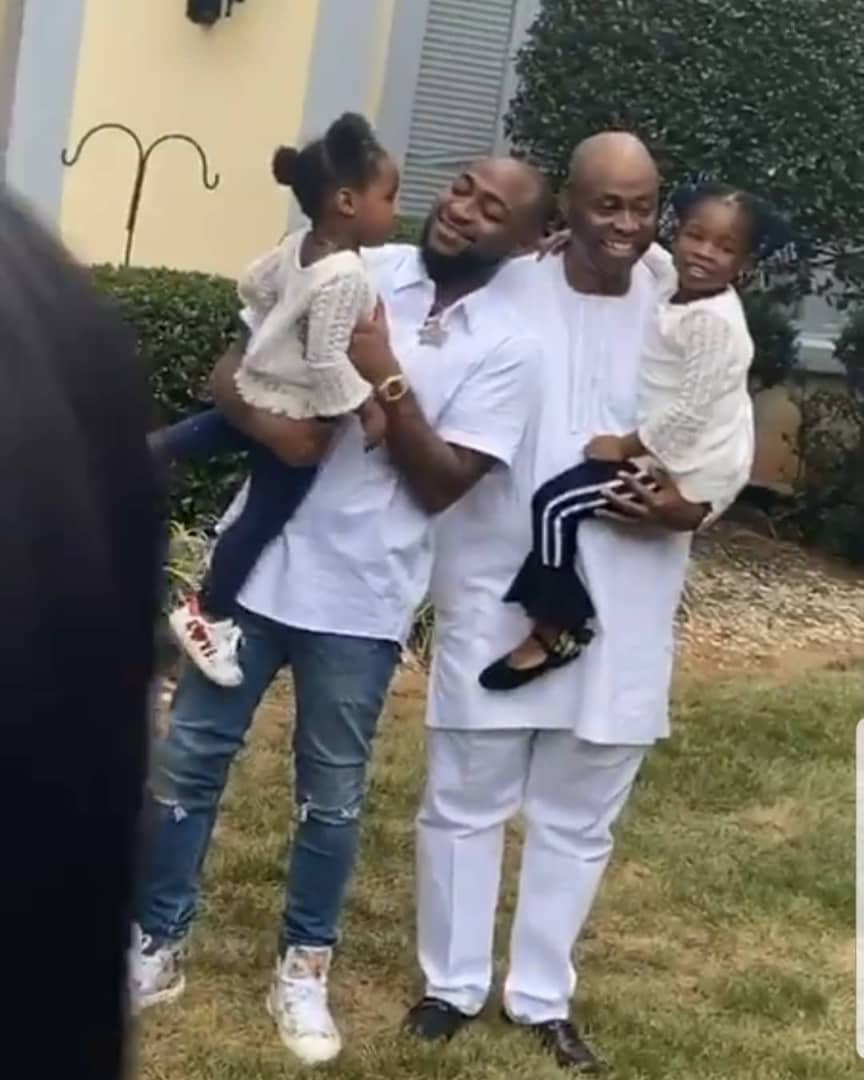 Lovely photos of Davido with his daughters and his dad