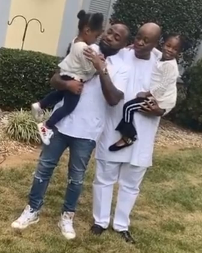 Lovely photos of Davido with his daughters and his dad