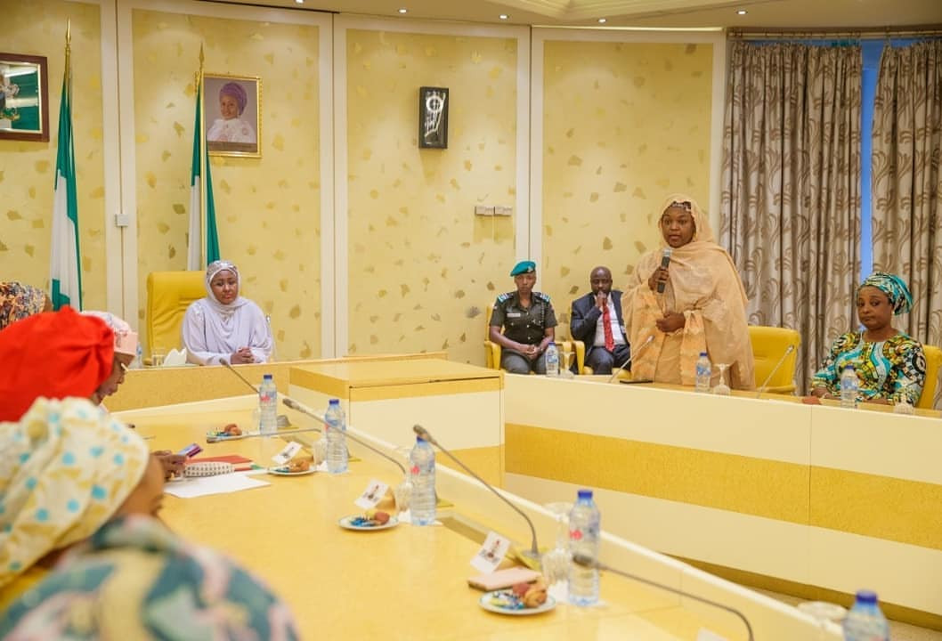 Wives of state governor, Senators, others pay Aisha Buhari courtesy visit