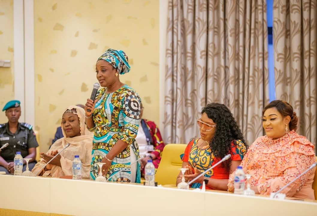 Wives of state governor, Senators, others pay Aisha Buhari courtesy visit
