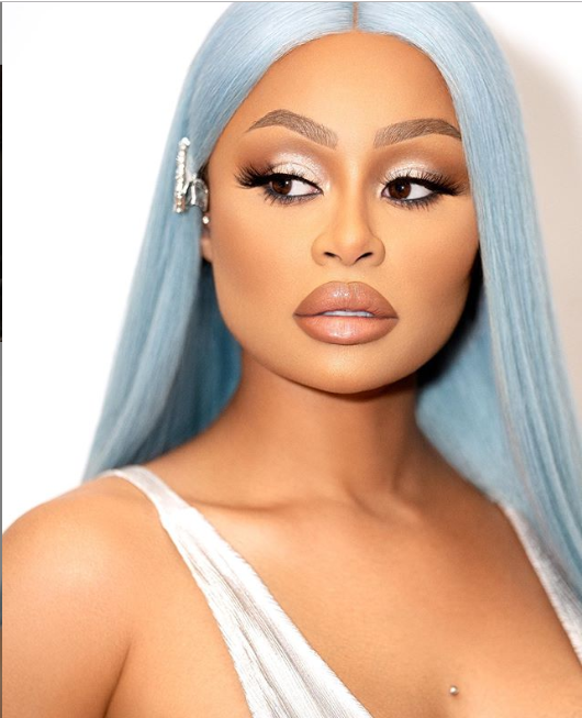 Blac Chyna flaunts major sideboob in new sexy photos